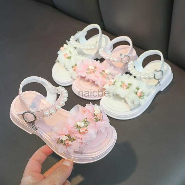 Slipper Girls Flowers Sandals Kids Kids Sweet Princess Shoes para festas Casamentos Crianças Sandálias de couro French Summer Chic Summer Fashion 2024 Novo 2448