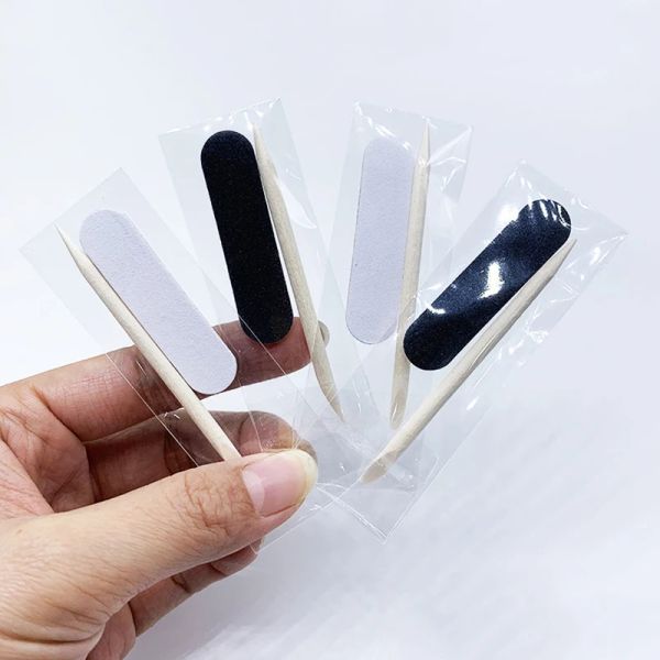 Kit 100pcs mini file per unghie portatili bastoncini in legno impostate strumenti per la pulizia delle unghie per un chicco di manicure di manicure.