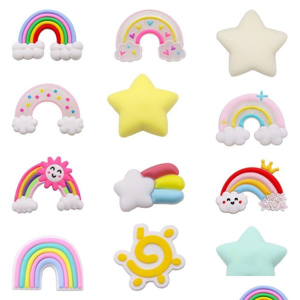 Acessórios para peças de sapatos atacado 100pcs pvc colorf Rainbow Star Cloud Heart Sun Charms Girls Woman Buckle Decorações para Mochila B DHTAP