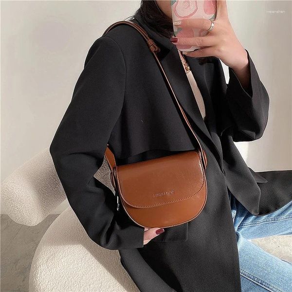 Bola vintage simples Pu Leather Flap Saddle Crossbody Bags para mulheres 2024 Mini -ombro de luxo de moda Mini bolsas de ombro e bolsas