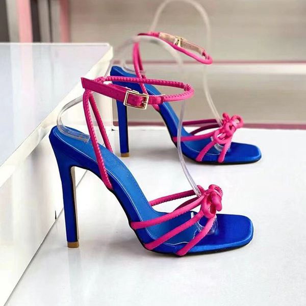 High Heels Schuhe modische quadratische Zehensandalen Europäische und amerikanische Sommer -Women's Walk Show Nachtclub Seide Sexy Bowknot Peep Zehensandale