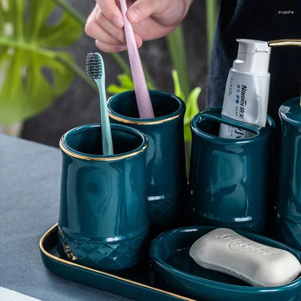 Набор аксессуаров для ванны Nordic Ceramics Wash Жидкий мыльный бутылка рот рот рот чашка зубной щетки для подножки инструменты для ванной комнаты шесть кусочков
