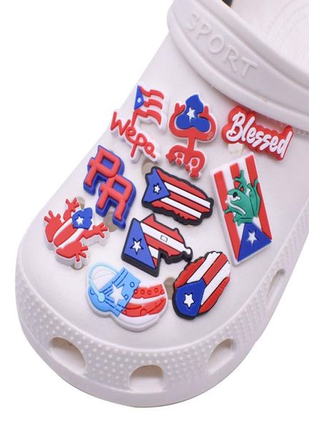 Favors Porto Riko Ayakkabı Dekorasyonları Charm Toup Aksesuarları Jibitz Charms Buttons Hediyeleri8115219