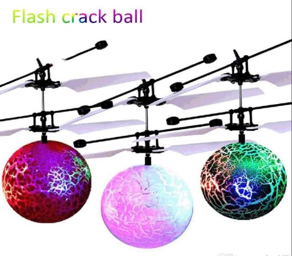 LED Magic Flying Ball Aircraft Helicopter Spielzeug farbenfrohe Bühnenlampe Infrarot Induktion RC Drohnenspielzeug für Kinder Kinder Weihnachten XMA4346576