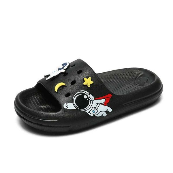 Slipper desenho animado astronauta crianças chinelas meninos meninas sapatos casuais sapatos de água de praia plana garotas macias e fofas chinelos para menino 240408