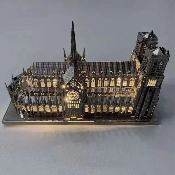 Notre Dame de Paris 3D DIY Metal Jigsaw Puzzle Children Toys educacionais