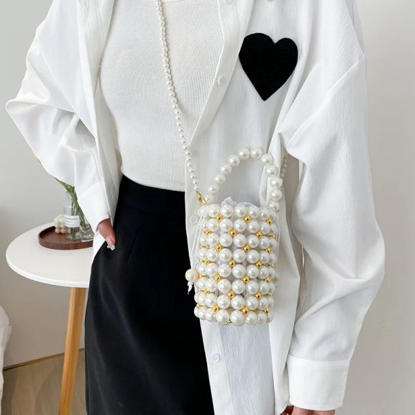 Piccole borse per la frizione di perle da donna incrociate Donne fatte a mano in rilievo con borse borse da donna per la spalla intrecciata