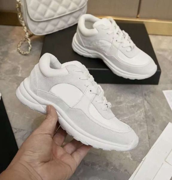 Tasarımcılar Ayakkabı Sıradan Ayakkabı Lüks Tenis Boyut 36-40 Erkek Kadın Klasik Beyaz Deri Desen Dantel Günlük Kıyafet Okul Takımı Varsity Moda Ayakkabıları YH9356