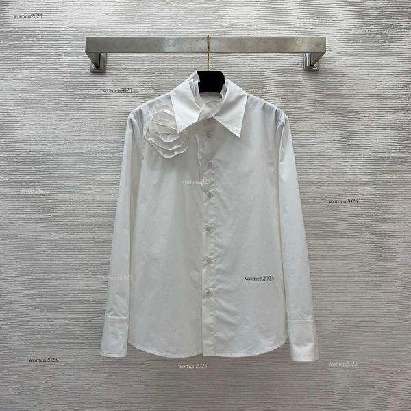 Blusa de designer de camisa de marca Camisa feminina Spring Fashion Fashion Flower Decoration Logo