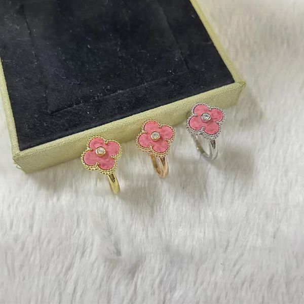 Marka Yonca Yüzüğü Single Çiçek Pırlanta Kadın Yüzüğü Yüksek Kaliteli 18K Altın Agate Paslanmaz Çelik Tasarımcı Yüzük Hediye