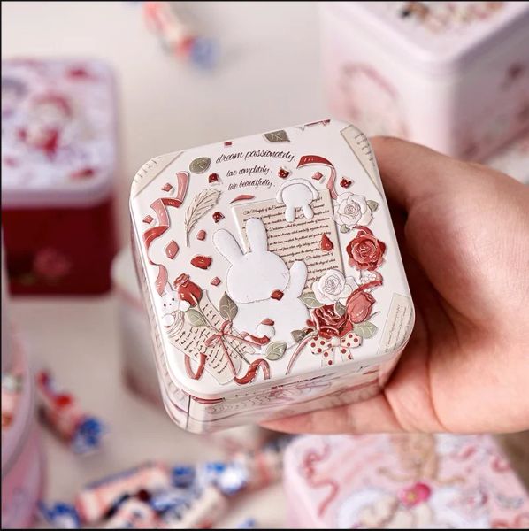 1pcs requintado 3D Candy Tin Box Small Square Tea Coffee Storage Organizador infantil Presentes para decorações de casamento em casa