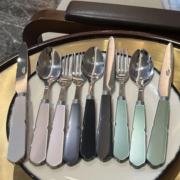 Dekorative Figuren Retro Gustave Bastlery Set Koreanische Style -Geschirr Ästhetik Perlen Glanz Griff Messer Fork Löffel Western Dinner Küche