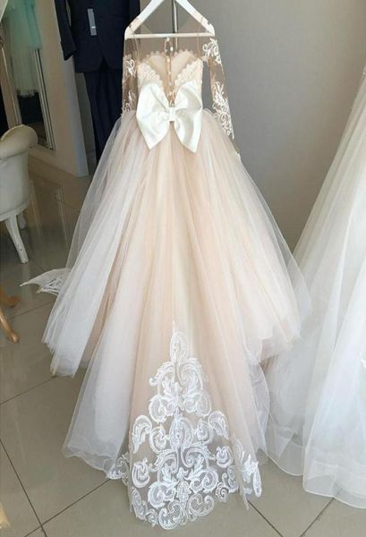 Einfache Blumenmädchenkleider für Hochzeit mit Bogen eine Linie Schnürung Korsett Kleinkind Festzug Kleider für Teenager Kinder formelle Kleid 3388363