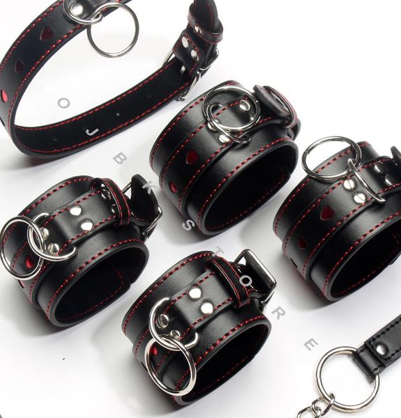 Definir couro Sexy BDSM Foot Handcuffs Brinquedos pretos Hollo