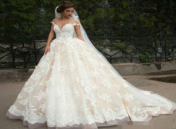 2019 Turquia vintage plus size de renda cheia vestido de noiva vestidos de noiva fora do ombro Princesa Líbano Ilusão Jóia ARA5260404