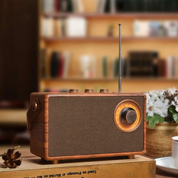 Bluetooth -динамик Subwoofer Home Retro Radio Small Mini Mini Portable Outdoor Music Player