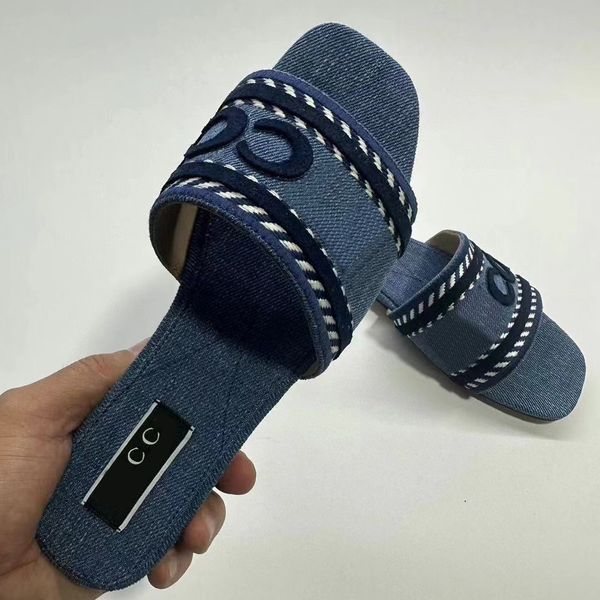 Designer Slipper Luxury Men Women Sandals Brand Slides Sliforo Fashion Slide Spesso Design Design Sneaker Casual Sneakers di 1978 S618 02