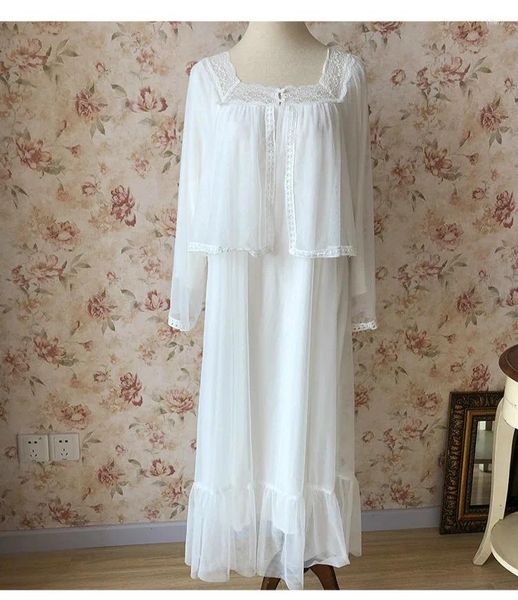 Roupas domésticas Autumn Winter Court Lace Sexy Vintage Nightgown Sleepwear Women Cottongowns 2024 Brand Retro Robe Bride Wedding G