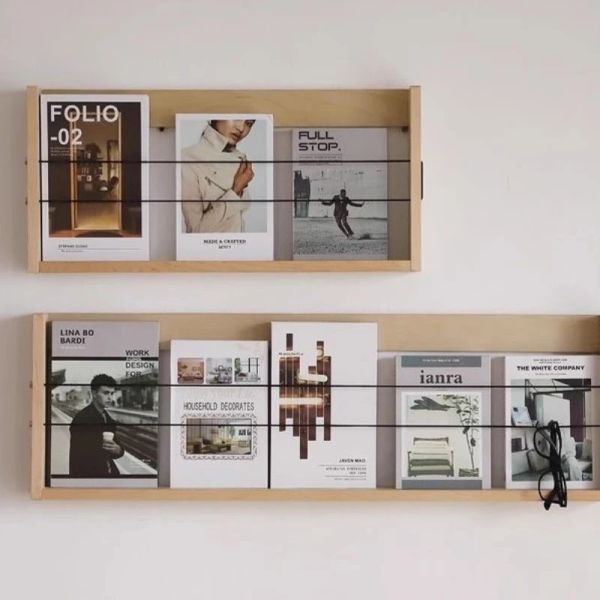 Revistas de parede de madeira prateleiras de armazenamento de armazenamento de estante de estante de livros de alojamentos de estante de canto de alojamento de biblioteria mobiliário minimalista