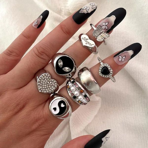 Cluster Ringe Silber Farbe Metall Alien Gesicht Yin Yang Emaille Chunky Set für Frauen Männer Herz Geometrische Ring Punk Trendy Party Schmuck Geschenk