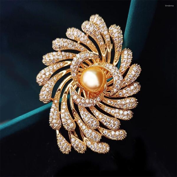 Broschen elegante leichte luxuriöse Zirkon Feuerwerk natürliche Perlen für Frauen Kleidermantel Schmuckzubehör Designer Brosche Stifte