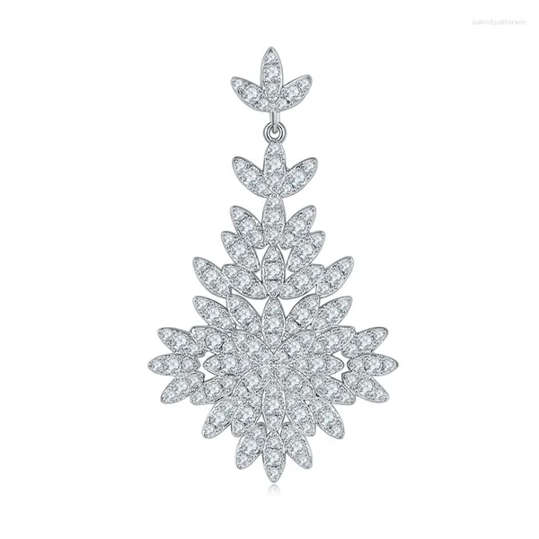 Stud Küpe Yaprak şekli 925 Gümüş Takı 1.62 Karat Diamond Moissanit Kulak Kadınlar İçin Düğün Hediyesi