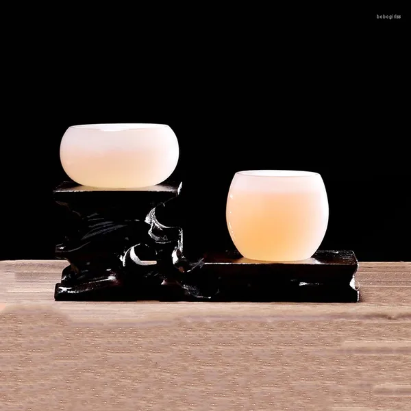 Tassen Untertassen hochwertige große weiße bemaltes Jade -Porzellan Teetasse Master Tea Tore Person Single Tasse Chinesische Kungfu Pu'er Tee Set