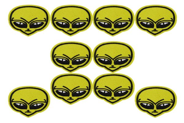 10pcs Green Head Alien Patches für Kleidung Eisenmodische Patch für Kleidung Applique Nähzubehör Aufkleber Abzeichen auf Stoff IRO537449