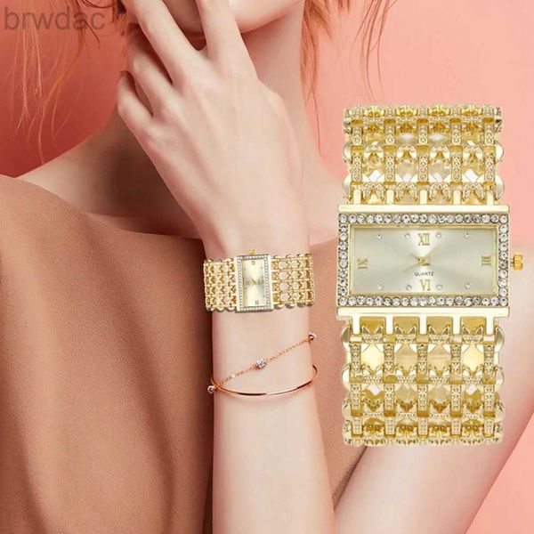 Frauen Uhren Luxusmodische Frauen Uhren leuchtende Dial -Design -Qualitäten Ladies Quarz Armbanduhr Diamond Square Female Alloy Armband Uhr 240409