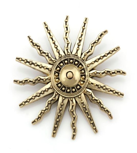 Casamento outros acessórios Factory Direct Vintage Style Sun Broche Pins Men ou Women in Antique Brass Color Plated4142699