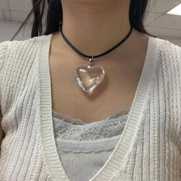 Подвесные ожерелья Y2K Большое пентаграмма Звездное колье для женщин Egirl Vintage Color Color Crystal Heart верево