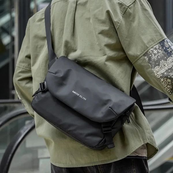 Homens de grande capacidade Bolsa de cruzamento crossbody Bolsa de mensagens de função múltipla de função preto