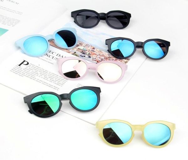 Accessori per bambini Children039s Boys Girls Kid Occhiali da sole sfumature Bright Lenses Uv400 Protezione elegante telaio per bambini Outdoor Look 18362616