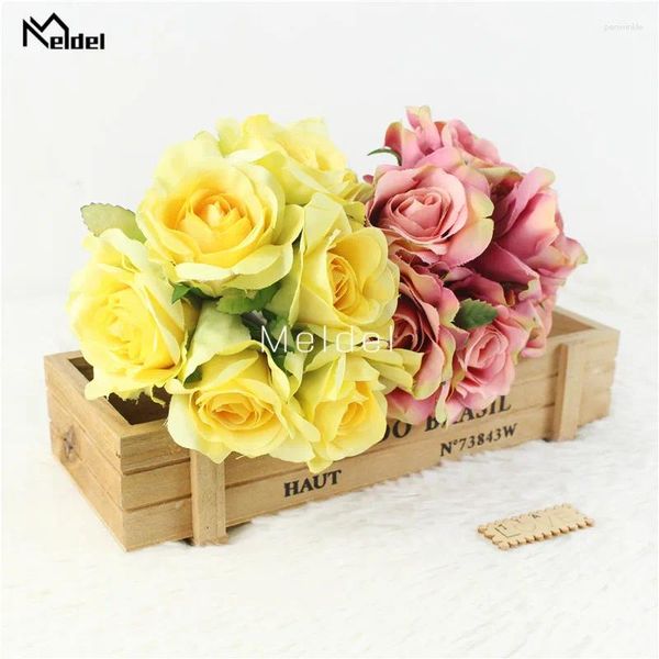 Flores decorativas Bunco pequeno Buquê de rosa artificial 6 cabeças Roses seda de seda de casamento de casamento caseiro de casa FLORES FLORES