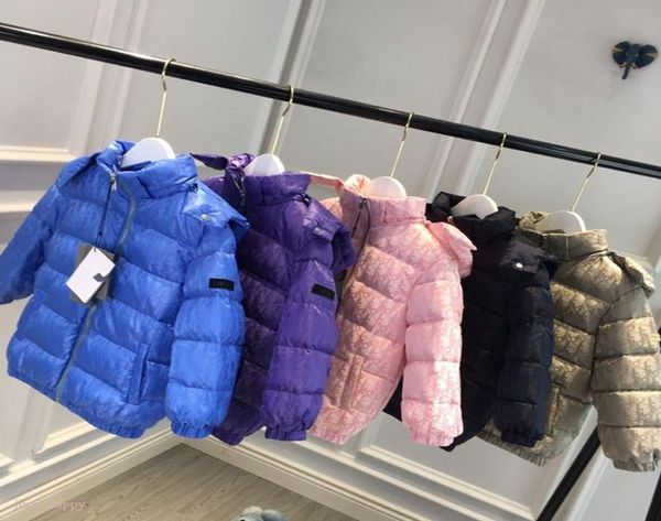 22ss Kids Down Coat Designer Jackets Puffer Parkas Luxury Womens Mass Winter Classic Casual Letter Coats Outdoor Fashion Windroof2859673