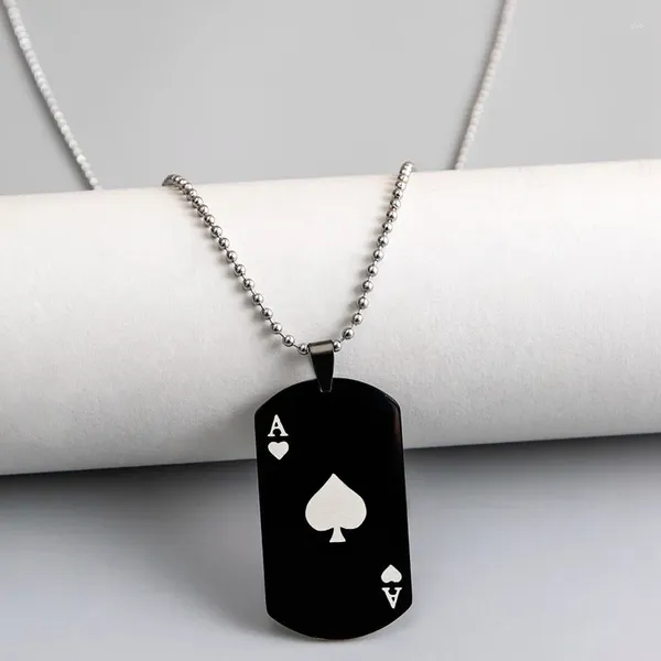 Colares pendentes Moda de hip hop de aço inoxidável Colar personalidade Black White Heart Um poker para homens da moda Mulheres