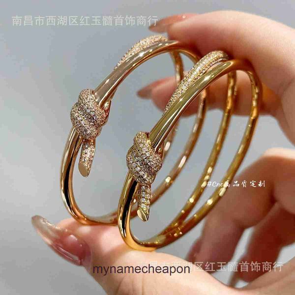 Дизайнер высокого класса для Tifancy v Gold High Edition New Knet Bracelet New Knet и пара стиль 925 Серебряный 18 -каратный золотой веревку в той же стиле оригинал 1to1 с настоящим логотипом