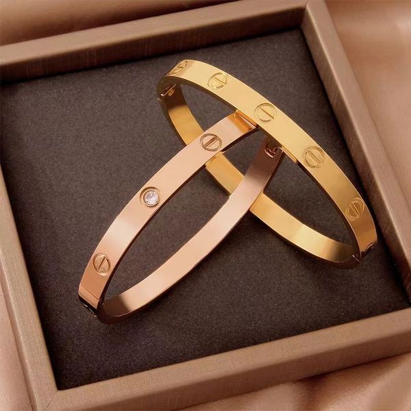Designer Jóias de luxo mulheres pulseiras de parafuso clássico 5.0 titânio liga de aço liga de ouro cor de artesanato ouro rosa de prata ouro nunca desaparece não alérgica