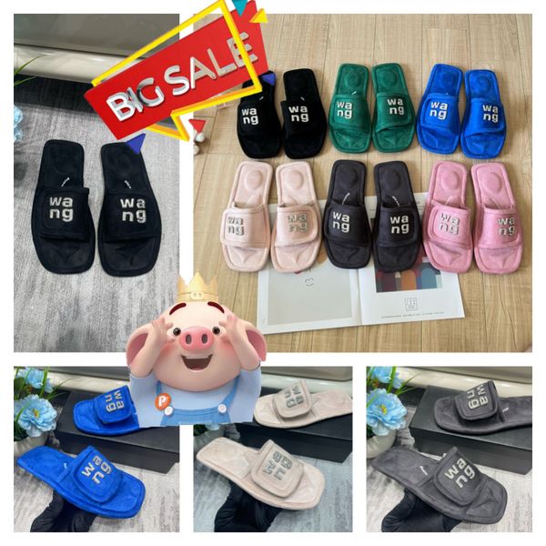 Tasarımcı Terlik Sandalet Sandalet En Kalite Lüks Kadın Malzeme Rhinestone Velcro Bant Yumuşak Oda Platformu Kayma Büyük Boyut 35-42 GAI ÜCRETSİZ Nakliye