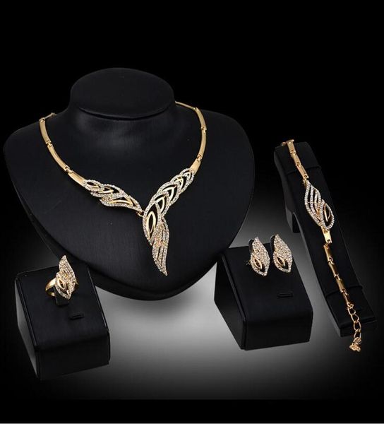 Jóias de noiva elegante Jóias de noiva Prom prata Silesstone Crystal Birdal Jóias Novo Bling Colar Bracelet Brincha Set9117823