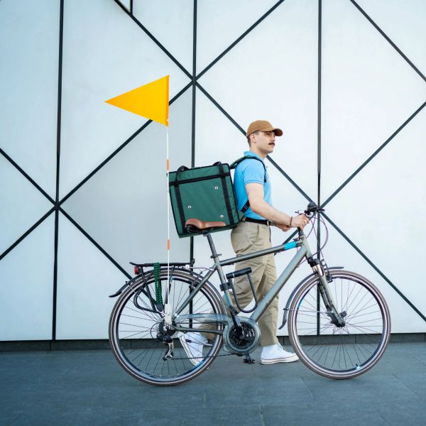 Fahrradflagge Sicherheitszyklus resistente professionelle Polanhänger dreieckige Flaggen Sicherheitsflagge hohe Sichtbarkeit wasserdichtes Bunting