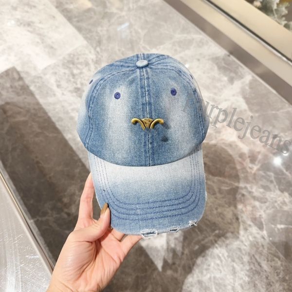 Tasarımcı Kapağı Lüks Eski Çiçek Beyzbol Kapağı Casquette İşlemeli Mektup Kapağı Moda Şapkası Dış mekanda gündelik top kapak Seyahat Güneş Cel Inee Caps