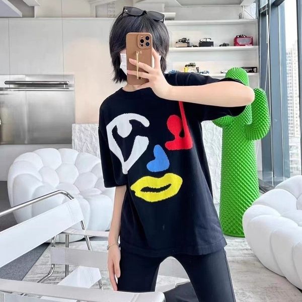 Tasarımcı T Shirt Kadın Kısa Kollu Gülümseme Kazak Marka Örgü T-Shirt Kadın Tshirt Yaz Top Tee