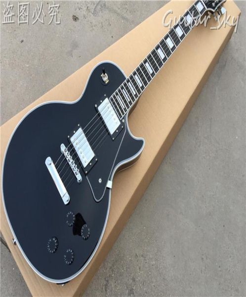 Nova loja de fábrica, guitarra elétrica de acabamento preto brilhante ebony com trastes encadernas com hardware cromado7615084