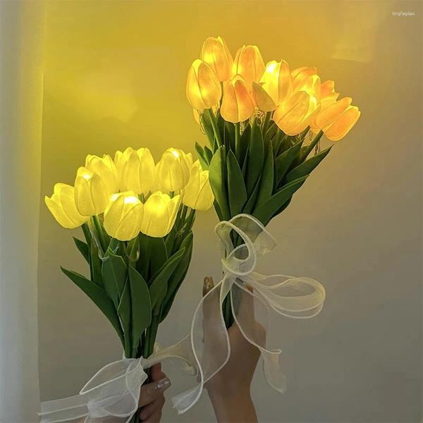 Fiori decorativi 5/10 % TULIPI LED LED TULIPA LUMININE ARTICIFICA LAMPAGNO NOTTE NOTTE NOTTE PER GIARDINA DEL GARDEN