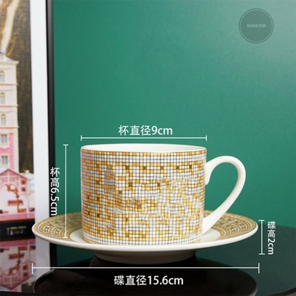 Marca di moda osso cinese tazza di caffè set europeo piccolo set di tè pomeridiano di lusso di lusso di alta gamma set di caffè squisiti all'ingrosso
