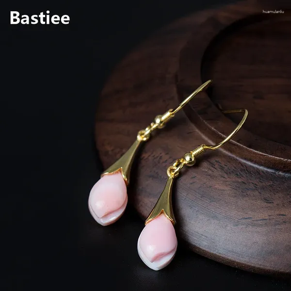 Brincos de bastão Bastiee Gold de casca rosa banhada 925 jóias de prata esterlina para mulheres Encontros Magnolia Flower Handmade Jewellery