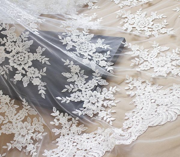 Francês branco French Shiny Vintage Lace Borderyer Fabric com lantejoulas Materiais de vestuário de vestido de noiva Materiais Diy Acessórios de renda 2763409