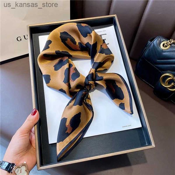 SCARPE NUOVO 2023 Fashion Luxury Brand Shawl Square % Silk Scarf Lady Wrap di alta qualità Pashmina Stole Bufandas Hijab Muslim Scarpes240409