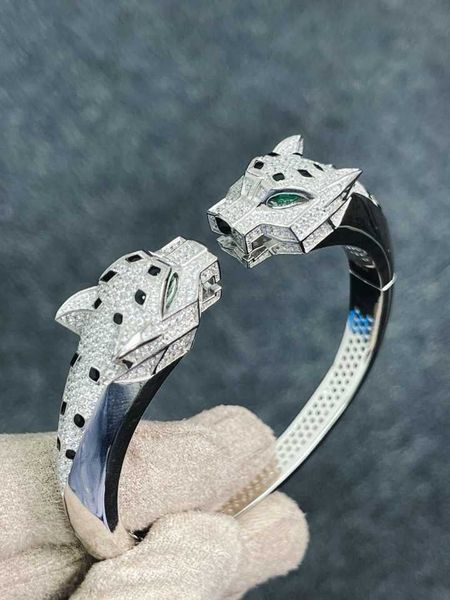 Pattralband -Nageldesigner -Armreifen für Frauen und Männer 925 Silberschild mit hoher Kohlenstoffdiamant -Emaille Farbe Kajia Jaguar Serie Doppelköpfiger Cheetah übertrieben übertrieben